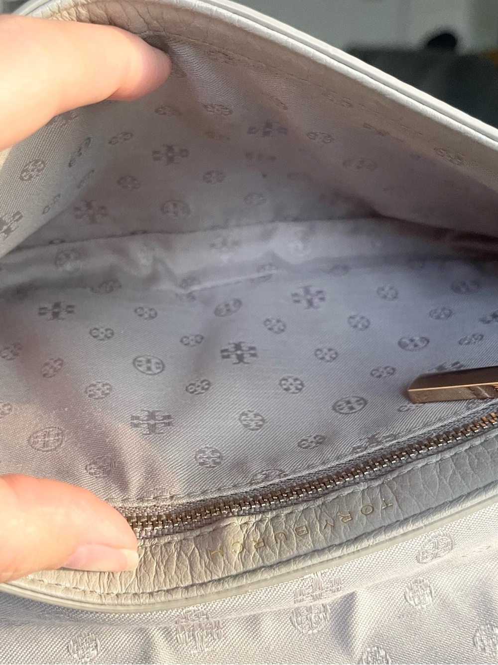 Tory Burch Gray Crossbody Bag - Picture 3 of 4